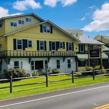 Gray Ghost Inn